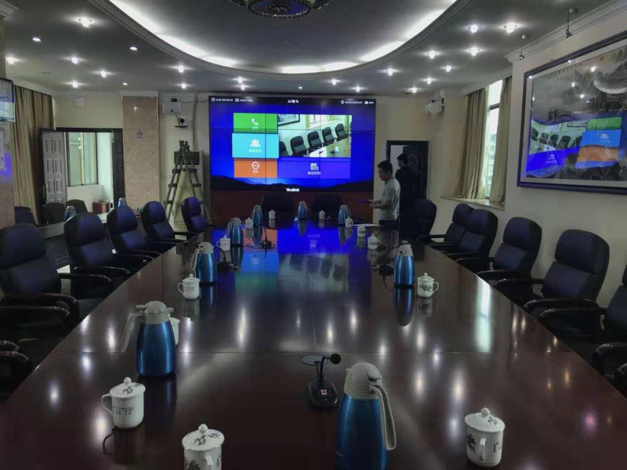 广东省白云区人和镇政府和村委视频会议